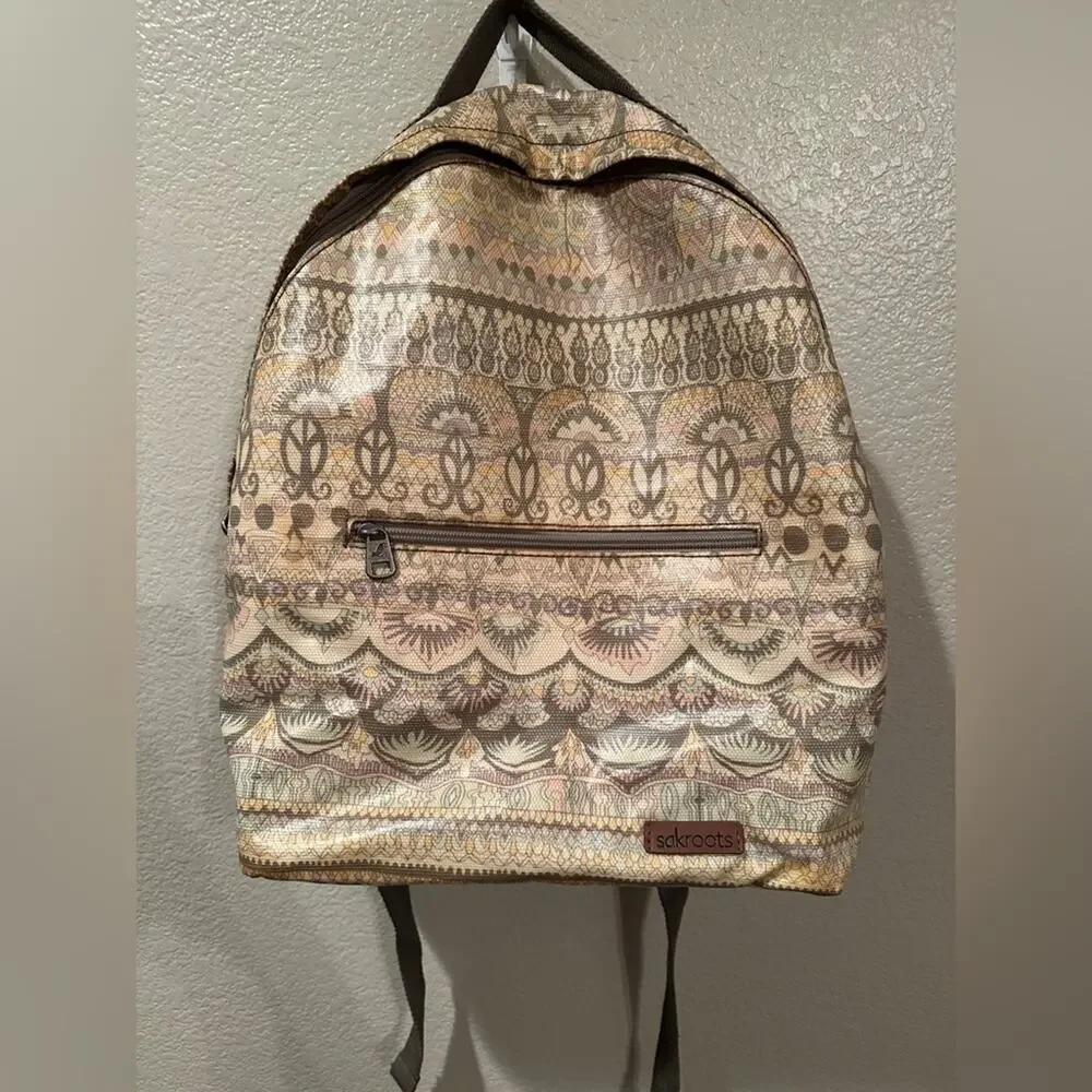 NWOT Sakroots spirit desert pastels suitcase ready backpack